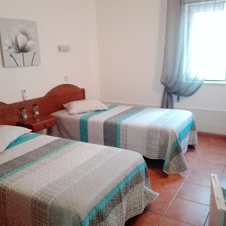 Hotel Romba Ourique Extérieur photo