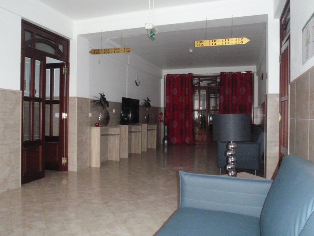 Hotel Romba Ourique Extérieur photo