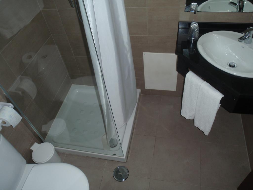Hotel Romba Ourique Extérieur photo