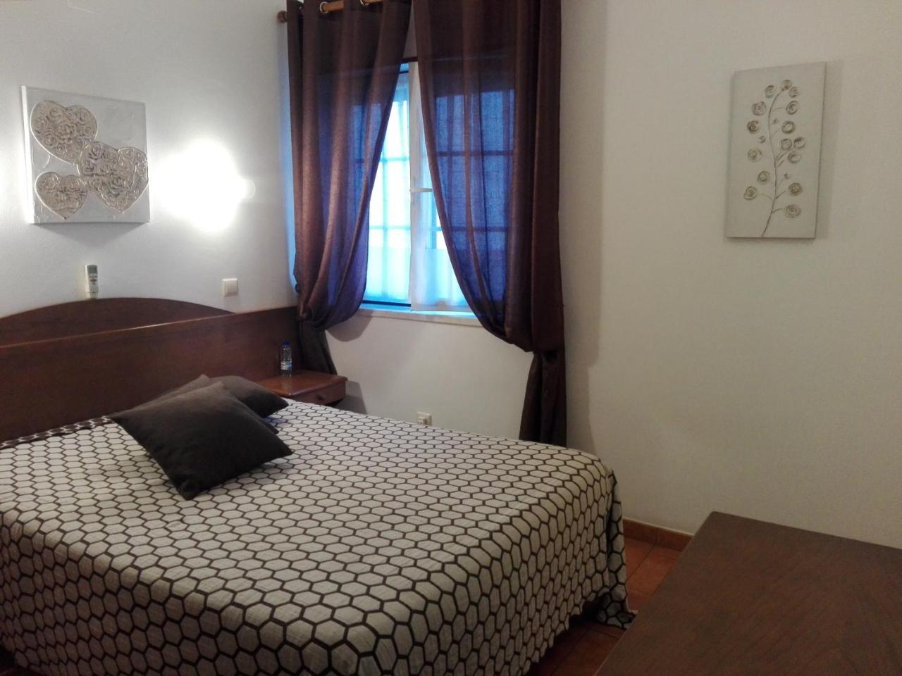 Hotel Romba Ourique Extérieur photo