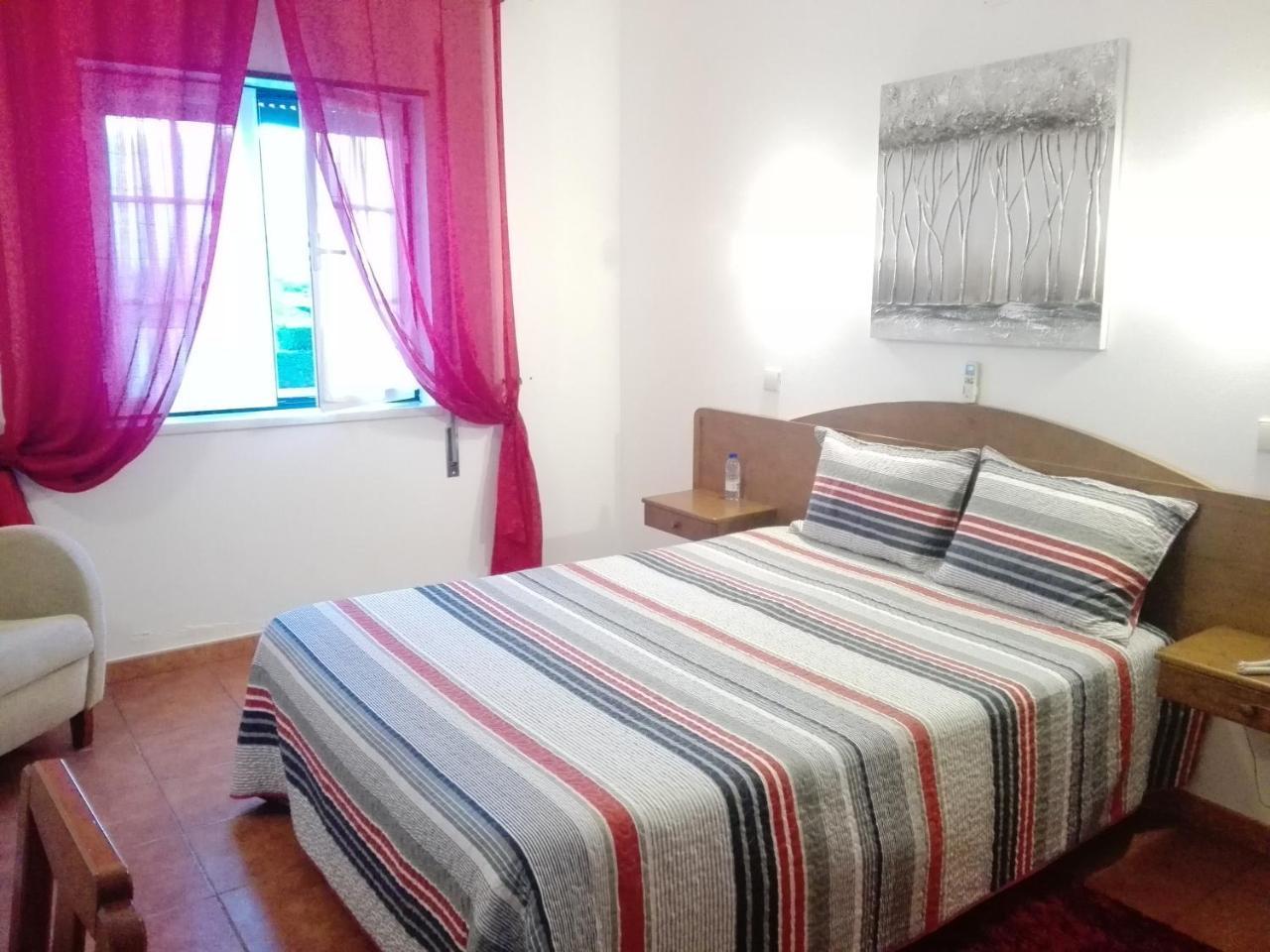 Hotel Romba Ourique Extérieur photo