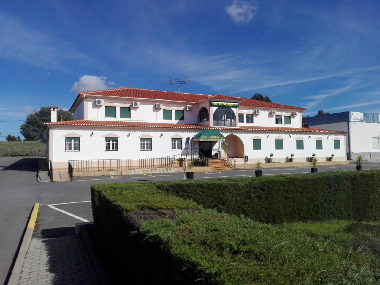 Hotel Romba Ourique Extérieur photo