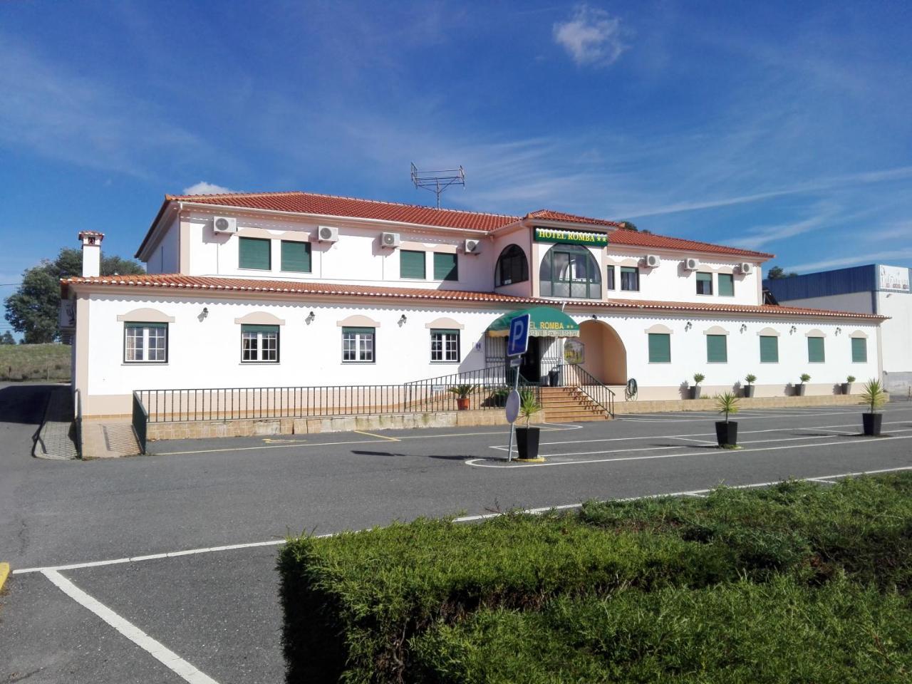 Hotel Romba Ourique Extérieur photo